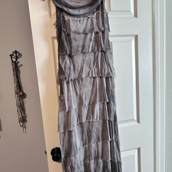 Gigi Moda silk Dress - Picture 2 of 3